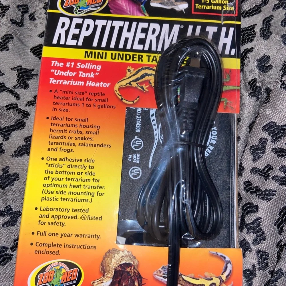 Reptitherm tank heaters / bulb